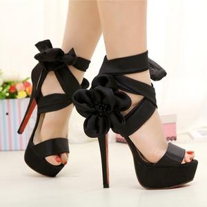 high heel shoes with flower