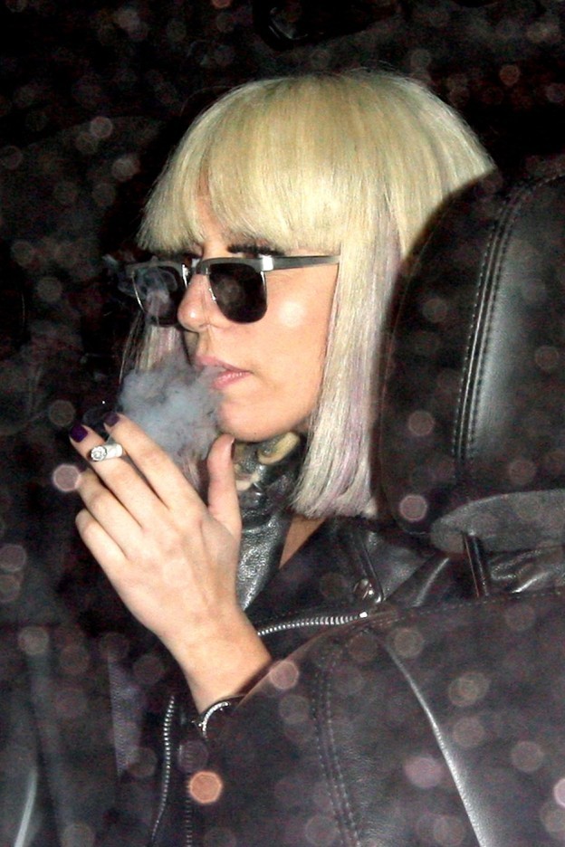 Lady Gaga Smoking Cigarettes