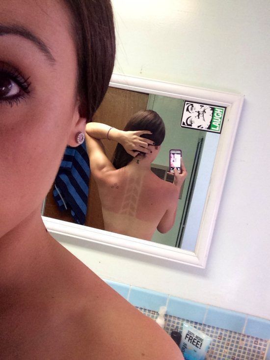 Girl Bathroom Selfies Leaked