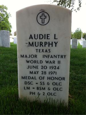 audie murphy grave