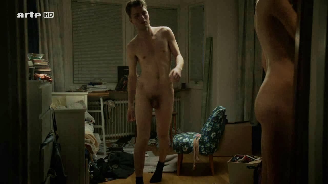 Jonathan Tucker Nude