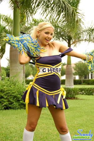 sandy summers cheerleader uniform