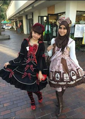 muslim sweethearts fashion inspired by japanese
